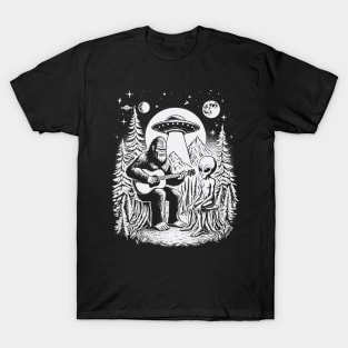 Bigfoot and Alien Play Guitar In The Wild T-Shirt